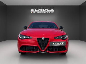 ALFA ROMEO CERTIFIED Alfa Romeo Giulia My24 Veloce *klima*shz*carplay* Gebraucht - Limousine Benzin Rot - Bautzen - 1190732_2