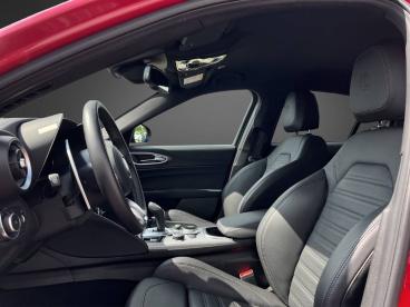 ALFA ROMEO CERTIFIED Alfa Romeo Giulia My24 Veloce *klima*shz*carplay* Gebraucht - Limousine Benzin Rot - Bautzen - 1190732_5