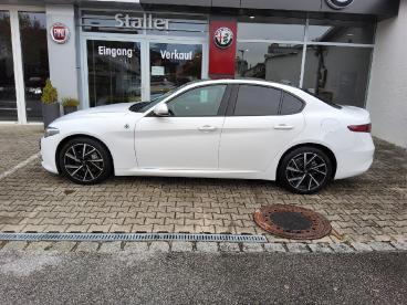 ALFA ROMEO CERTIFIED Alfa Romeo Giulia Sprint Gebraucht - Limousine Benzin  - Freilassing - 1201336_1