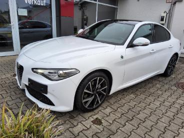 ALFA ROMEO CERTIFIED Alfa Romeo Giulia Sprint Gebraucht - Limousine Benzin  - Freilassing - 1201336_2