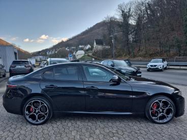 ALFA ROMEO CERTIFIED Alfa Romeo Giulia 2.0 Competizione Q4 H&k Matrix Acc Memory Rfk Gebraucht - Limousine Benzin Schwarz - Zell/mosel - 1213888_4