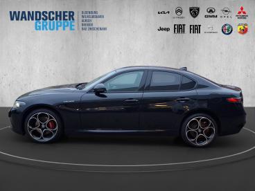 SPOTICAR Alfa Romeo Giulia Veloce 2.0 Turbo 16v Q4 Kam.+keyless+shz Veloce Q4 Gebraucht - Limousine Benzin  - Oldenburg - 801219852_4