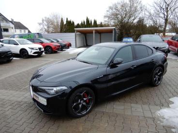 ALFA ROMEO CERTIFIED Alfa Romeo Giulia 2.2d 210 Ps Veloce Q4 Vom Ar Vertragshan Gebraucht - Limousine Diesel Schwarz - Moenchweiler - 1230691_4