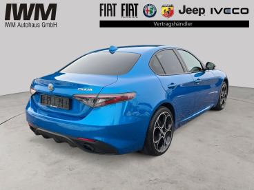 ALFA ROMEO CERTIFIED Alfa Romeo Giulia Competizione Q4 Gebraucht - Limousine Benzin Hellblau - Würzburg - 1235092_5