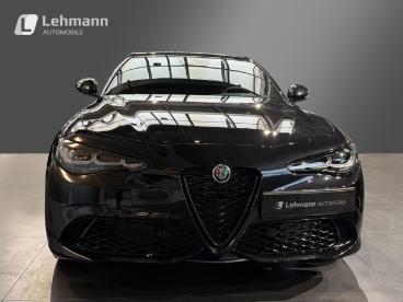 SPOTICAR Alfa Romeo Giulia 2.0turbo Q4 Intensa +harman/kardon+panoramadach+ Gebraucht - Limousine Benzin Schwarz - Hamburg - 801241124_2