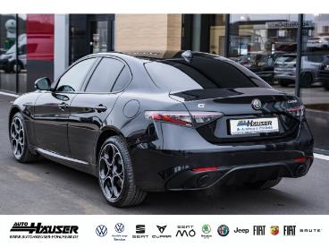 ALFA ROMEO CERTIFIED Alfa Romeo Giulia Competizione My23 2.0 Turbo At8 Q4 Harman-kardon N Gebraucht - Limousine Benzin  - Pohlheim - 1241821_3