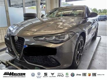 ALFA ROMEO CERTIFIED Alfa Romeo Giulia Veloce 2.0 Turbo Q4 El. Sitze Navi Kamera Matrix Gebraucht - Limousine Benzin  - Pohlheim - 1241831_1