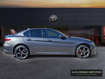 ALFA ROMEO CERTIFIED Alfa Romeo Giulia Veloce 2.0 Turbo 16v At8-q4 Gebraucht - Limousine Benzin Grau - Breitenbrunn - 1246224_4