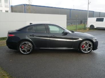 ALFA ROMEO CERTIFIED Alfa Romeo Giulia Competizione 2.0 Turbo 16v 280 Ps At8 Q4 Schiebeda Gebraucht - Limousine Benzin Schwarz - Saarbruecken-dudweiler - 1250300_2