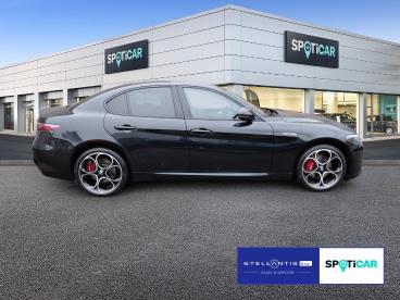 SPOTICAR Alfa Romeo Giulia Veloce Q4 2.0 T 16v Acc Navi Kamera Sitzh Gebraucht - Limousine Benzin Schwarz - Köln - 1201265078_4