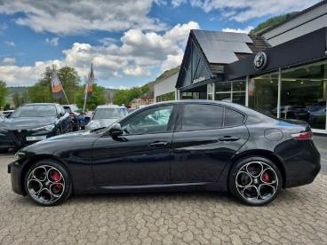 ALFA ROMEO CERTIFIED Alfa Romeo Giulia Competizione Q4 Led Leder Navi Ruckfahrkamera Gebraucht - Limousine Benzin Schwarz - Zell/mosel - 1267354_2