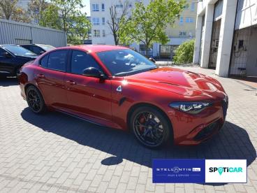 SPOTICAR Alfa Romeo Giulia Quadrifoglio V6 At8 Gebraucht - Limousine Benzin Rot - Berlin - 1201277077_3