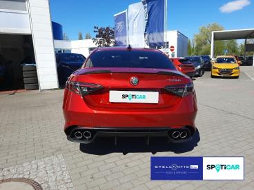 SPOTICAR Alfa Romeo Giulia Quadrifoglio V6 At8 Gebraucht - Limousine Benzin Rot - Berlin - 1201277077_5
