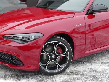 SPOTICAR Alfa Romeo Giulia Veloce 2.0 Turbo 16v At8-q4 Gebraucht - Limousine Benzin Rot - Breitenbrunn - 801283288_3