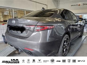 SPOTICAR Alfa Romeo Giulia Veloce 2.0 Turbo Q4 El. Sitze Navi Kamera Matrix Gebraucht - Limousine Benzin Grau - Pohlheim - 801284089_5