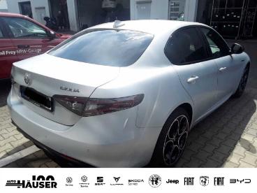 SPOTICAR Alfa Romeo Giulia Competizione 2.0 Turbo Q4 Harman-kardon El. Sitze Gebraucht - Limousine Benzin Weiß - Pohlheim - 801284092_5