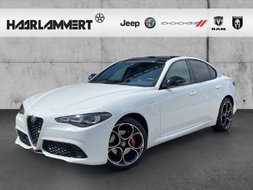 SPOTICAR Alfa Romeo Giulia Veloce Q4 Panorama+sportsitze+acc+leder Gebraucht - Limousine Benzin Weiß - Hasbergen - 801289987_2