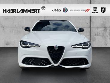 SPOTICAR Alfa Romeo Giulia Veloce Q4 Panorama+sportsitze+acc+leder Gebraucht - Limousine Benzin Weiß - Hasbergen - 801289987_5