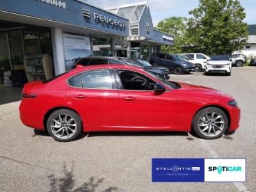 SPOTICAR Alfa Romeo Giulia Sprint Q4 Shz*navi Gebraucht - Limousine Benzin Rot - Heidelberg - 1201294018_4