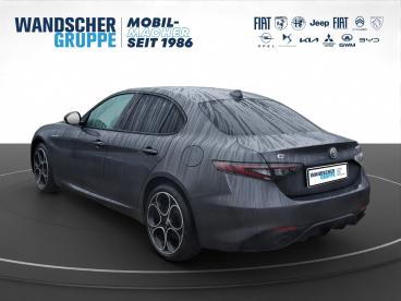 ALFA ROMEO CERTIFIED Alfa Romeo Giulia Veloce Q4 2.0 Turbo 16v Kam.+keyless+shz Gebraucht - Limousine Benzin Grau - Oldenburg - 1297305_5