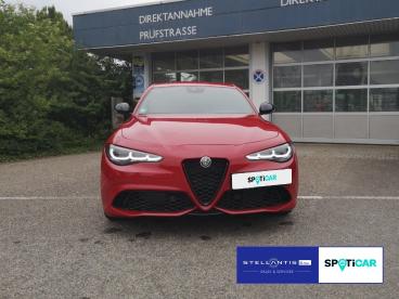 SPOTICAR Alfa Romeo Giulia Sprint Q4 *navi*teilleder* Gebraucht - Limousine Benzin Rot - Heidelberg - 1201297647_2