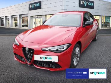 SPOTICAR Alfa Romeo Giulia Sprint Q4 Shz*navi*leder Gebraucht - Limousine Benzin Rot - Heidelberg - 1201301545_1