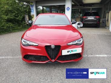 SPOTICAR Alfa Romeo Giulia Sprint Q4 Shz*navi*leder Gebraucht - Limousine Benzin Rot - Heidelberg - 1201301545_2