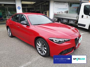 SPOTICAR Alfa Romeo Giulia Sprint Q4 Shz*navi*leder Gebraucht - Limousine Benzin Rot - Heidelberg - 1201301545_3