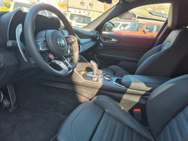 SPOTICAR Alfa Romeo Giulia Quadrifoglio 2.9 V6 Biturbo 520 Ps At 8 Gebraucht - Limousine Benzin  - Burscheid - 1201302600_5