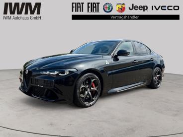 SPOTICAR Alfa Romeo Giulia Quadrifoglio Sparco Sportsitze Gebraucht - Limousine Benzin Schwarz - Wuerzburg - 801304962_1