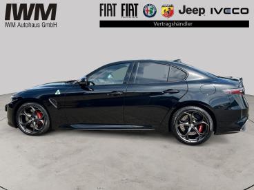 SPOTICAR Alfa Romeo Giulia Quadrifoglio Sparco Sportsitze Gebraucht - Limousine Benzin Schwarz - Wuerzburg - 801304962_3