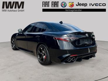 SPOTICAR Alfa Romeo Giulia Quadrifoglio Sparco Sportsitze Gebraucht - Limousine Benzin Schwarz - Wuerzburg - 801304962_4