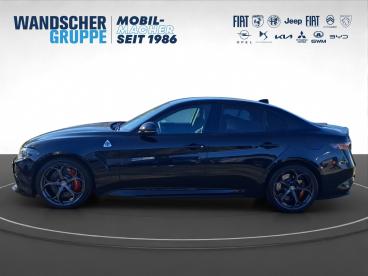 ALFA ROMEO CERTIFIED Alfa Romeo Giulia Quadrifoglio 2.9 V6 Bi-turbo Kam.+keyless Gebraucht - Limousine Benzin Schwarz - Oldenburg - 1312898_4