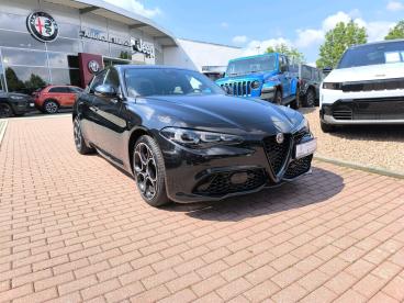 ALFA ROMEO CERTIFIED Alfa Romeo Giulia Competizione Q4 Gebraucht - Limousine Benzin Schwarz - Chemnitz - 1315063_1