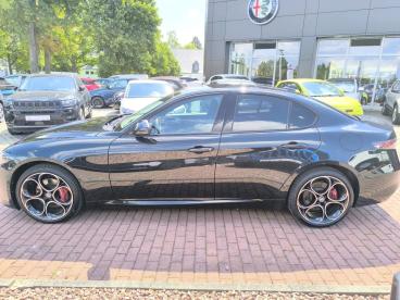 ALFA ROMEO CERTIFIED Alfa Romeo Giulia Competizione Q4 Gebraucht - Limousine Benzin Schwarz - Chemnitz - 1315063_4