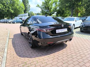 ALFA ROMEO CERTIFIED Alfa Romeo Giulia Competizione Q4 Gebraucht - Limousine Benzin Schwarz - Chemnitz - 1315063_5