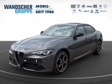 ALFA ROMEO CERTIFIED Alfa Romeo Giulia Veloce Q4 2.0 Turbo 16v Kam.+keyless+shz Gebraucht - Limousine Benzin  - Oldenburg - 1316664_1