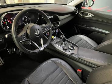 SPOTICAR Alfa Romeo Giulia Super 2.0l Tb Gebraucht - Limousine Benzin Grau - Leipzig - 801323790_5