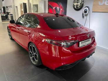 SPOTICAR Alfa Romeo Giulia Veloce 2.0l Tb Premiumpaket Gebraucht - Limousine Benzin Rot - Leipzig - 801326704_4
