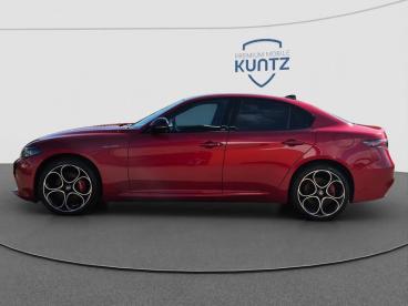 SPOTICAR Alfa Romeo Giulia Veloce Q4 2.0 Turbo Matrix+pano+harman Kardon Gebraucht - Limousine Benzin Rot - Gettorf - 801329577_2