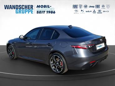 ALFA ROMEO CERTIFIED Alfa Romeo Giulia Veloce Q4 2.0 Turbo 16v Kam.+keyless+shz Gebraucht - Limousine Benzin  - Oldenburg - 1330474_4