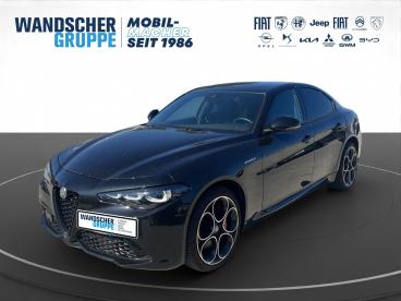 ALFA ROMEO CERTIFIED Alfa Romeo Giulia Veloce Q4 2.0 Turbo 16v Kam.+keyless+shz Gebraucht - Limousine Benzin Schwarz - Oldenburg - 1330855_1