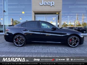 ALFA ROMEO CERTIFIED Alfa Romeo Giulia Competizione Q4 Ad El. Fondsitzverst. Navi Leder D Gebraucht - Limousine Benzin Schwarz - Aschaffenburg - 1332239_1