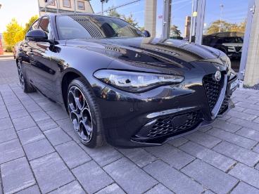 ALFA ROMEO CERTIFIED Alfa Romeo Giulia Competizione Q4 Ad El. Fondsitzverst. Navi Leder D Gebraucht - Limousine Benzin Schwarz - Aschaffenburg - 1332239_2