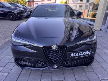 ALFA ROMEO CERTIFIED Alfa Romeo Giulia Competizione Q4 Ad El. Fondsitzverst. Navi Leder D Gebraucht - Limousine Benzin Schwarz - Aschaffenburg - 1332239_3
