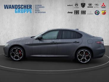 ALFA ROMEO CERTIFIED Alfa Romeo Giulia Veloce Q4 2.0 Turbo 16v Kam.+keyless+shz Gebraucht - Limousine Benzin Grau - Oldenburg - 1332943_2