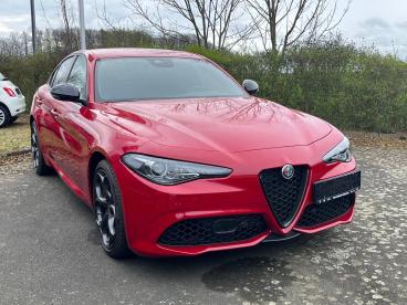 ALFA ROMEO CERTIFIED Alfa Romeo Giulia 2.2 Diesel At8-q4 Estrema - Navi+shz+rfk+19´´ Lm Gebraucht - Limousine Diesel  - Chemnitz - 987027_3