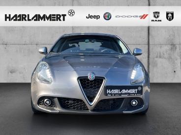 ALFA ROMEO CERTIFIED Alfa Romeo Giulietta Allwetter+navi+leder+bi-xenon+ahk+shz Gebraucht - Limousine Benzin  - Hasbergen - 1246165_4