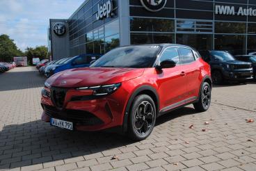 ALFA ROMEO CERTIFIED Alfa Romeo Junior Elettrica Speciale Technologie-paket Gebraucht - Suv Elektro Rot - Würzburg - 1044595_2