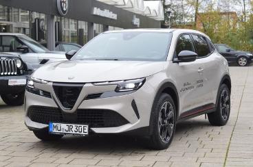 ALFA ROMEO CERTIFIED Alfa Romeo Junior Elettrica Speciale 156ps/navi/matrix-led Gebraucht - Suv Elektro  - Waldkraiburg - 1138285_1